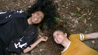 K.C. Undercover S3E2 Welcome to the Jungle