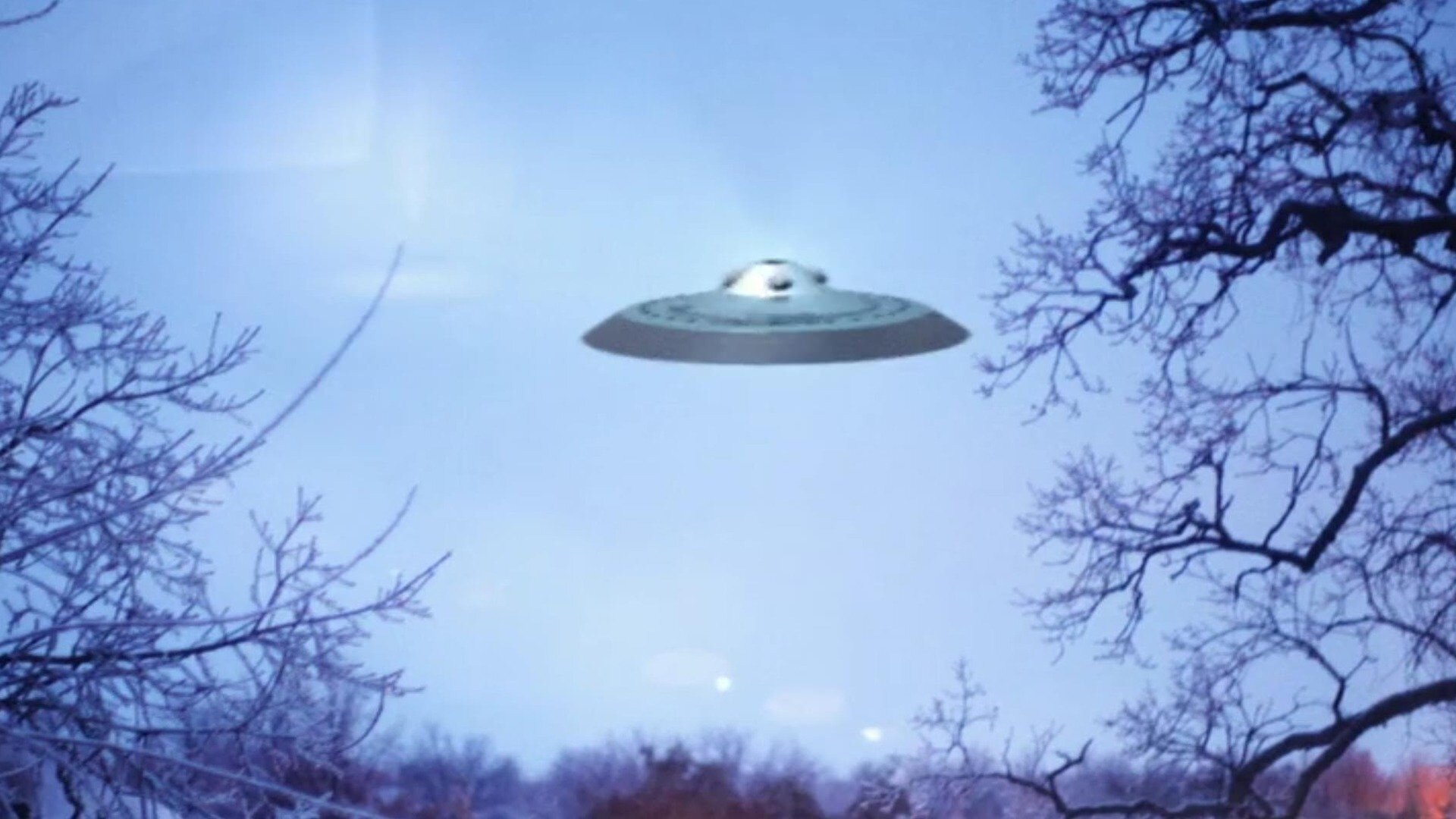 Unsealed: Alien Files S4E16 Mass Sightings